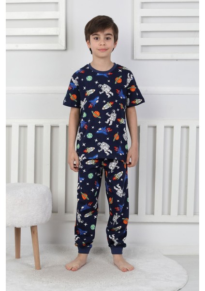 Kısa Kollu Astranot Temalı %100 Pamuk Erkek Çocuk Pijama Takımı fırsatları