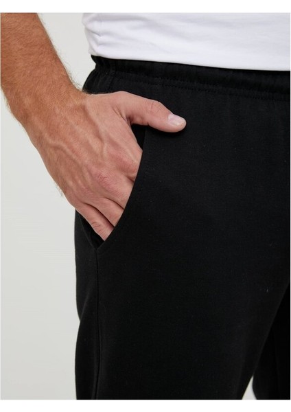 Düz Paça Siyah Erkek Eşofman Altı Oversize tasarım rahatlık ve Maksimum konfor %95 Pamuk %5 Elastan Eşofman Altı ST-ESF001 | Resmi Mağaza Garantili