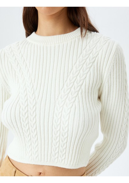 Uzun Kollu Bisiklet Yaka Saç Örgü Dokulu Triko Kazak indirimleri