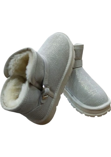 25K432 Kadın Simli Toka Detaylı Slim - On Peluşlu Bot Bej fiyatları