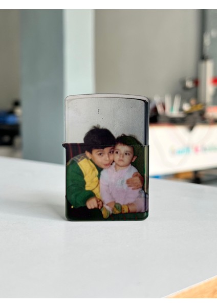 Kardeşe Hediye Zippo Tarzı Fotoğraflı Metal Çakmak