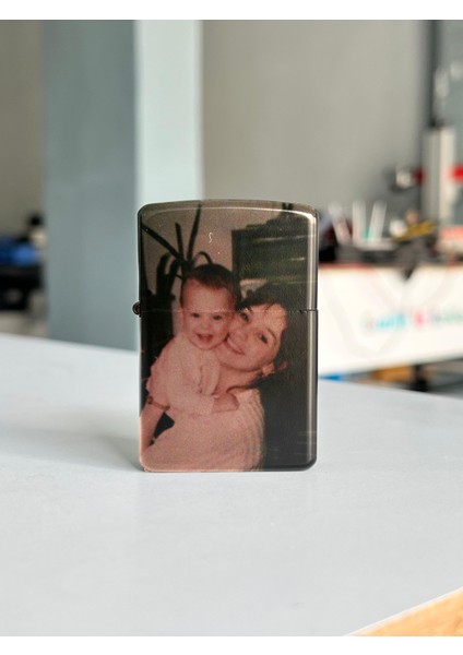 Anneye Özel Fotoğraflı Zippo Tarzı Metal Çakmak