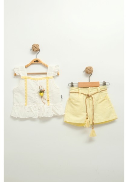 Kız Bebek Çiçek Detaylı Şortlu Takım (9-12-18 Ay)