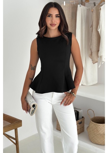Kadın Peplum Bluz – Vücuda Oturan & Zarif Kesim