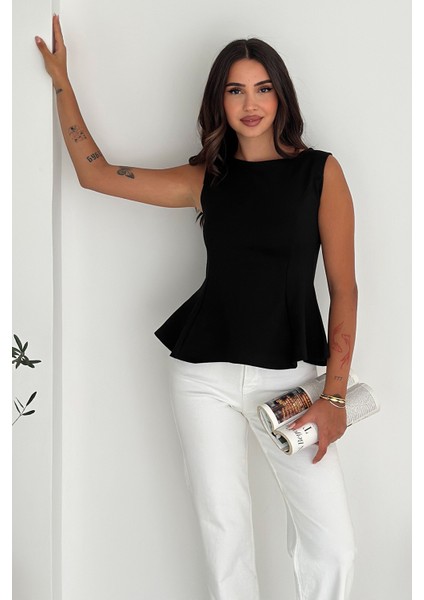 Kadın Peplum Bluz – Vücuda Oturan & Zarif Kesim modelleri