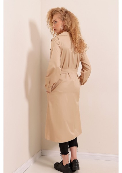Kadın BDART Düğmeli İki Yaka Uzun Trençkot Deve Kahvesi