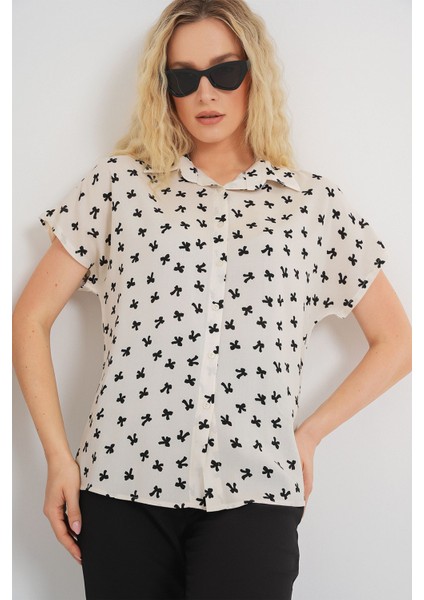 Kadın BDART Düğmeli Kapama Detaylı Baskılı Gömlek Krem Doğal