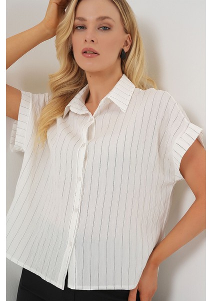 Kadın BDART Düğmeli Kapatmalı Çizgili Crop Gömlek White