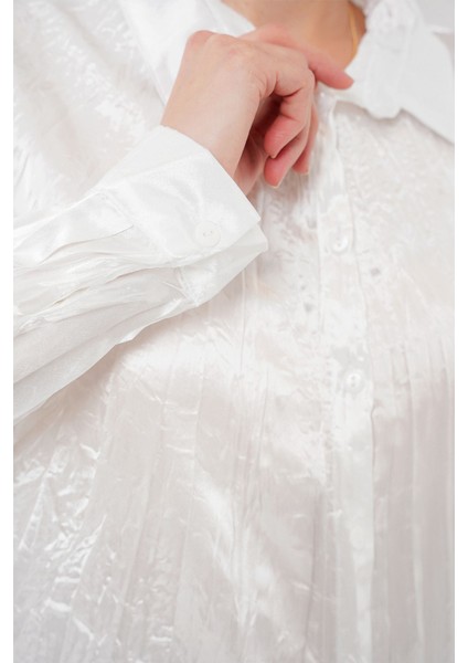 Kadın BDART Düğmeli Kapatma ile Dokulu Saten Uzun Kollu Gömlek Beyaz