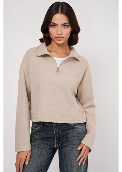 Kadın BDART Rahat Fit, Fermuarlı Yaka Kısa Kazak Krem Doğal