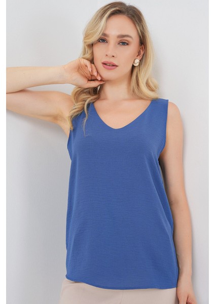 Kadın BDART Dokulu V Yaka Kolsuz Bluz Gök Mavisi