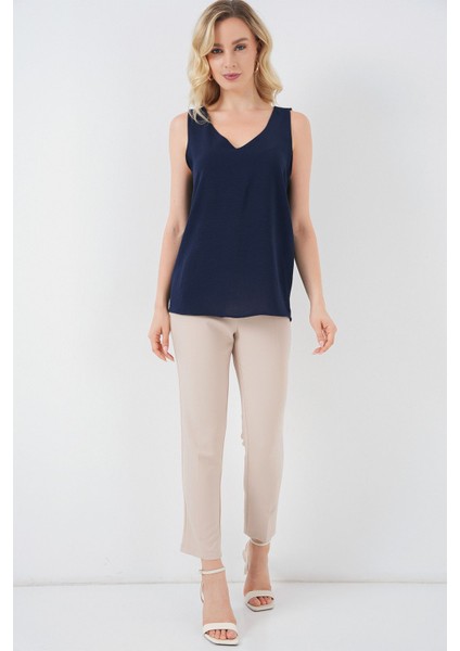 Kadın BDART Dokulu V Yaka Kolsuz Bluz Blue