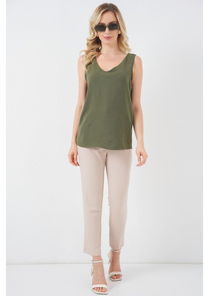 Kadın BDART Dokulu V Yaka Kolsuz Bluz Haki Yeşil