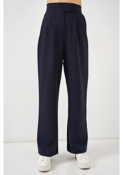 Kadın BDART Kemerli Yüksek Bel Geniş Paça Pantolon Lacivert