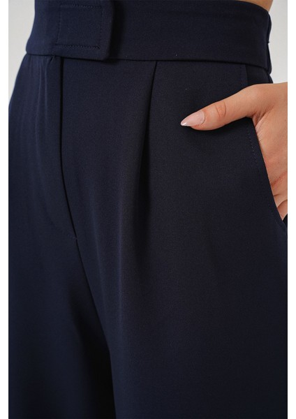 Kadın BDART Kemerli Yüksek Bel Geniş Paça Pantolon Lacivert