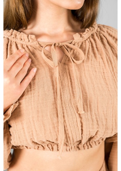 Müslin Kadın Reglan Kol Crop fiyatları