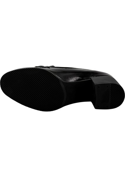 26101337 Hakiki Deri Kadın Klasik Tokalı Ayakkabı modelleri