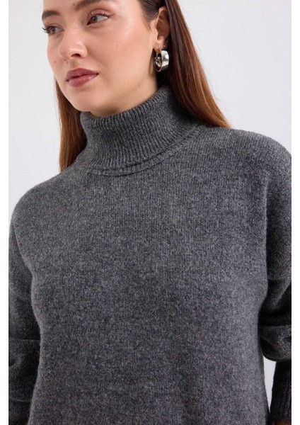 Kadın BDART Dokulu Oversize Yüksek Yaka Örme Takım Kömür Grisi