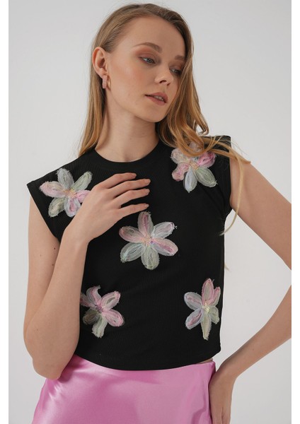 Kadın BDART Çiçek Desenli Nakışlı Ribana Crop Top Siyah