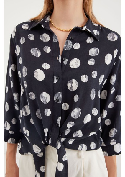 Kadın BDART Fiyonk Detaylı Desenli Viskon Gömlek Siyah