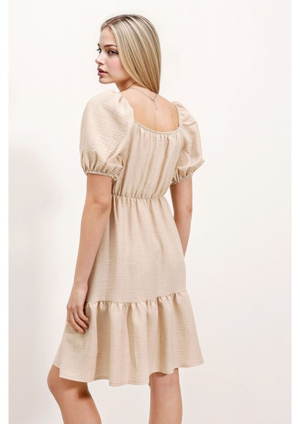 Kadın BDART Kemerli Kısa Mini Elbise ile Kare Yaka Krem Doğal