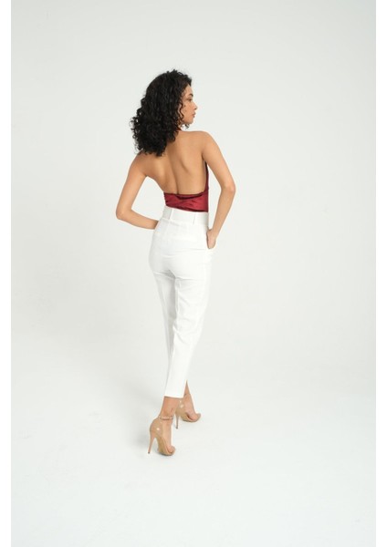 Kadın Dekolte Detaylı Kadife Sırtı Açık Kolsuz Vücut Red