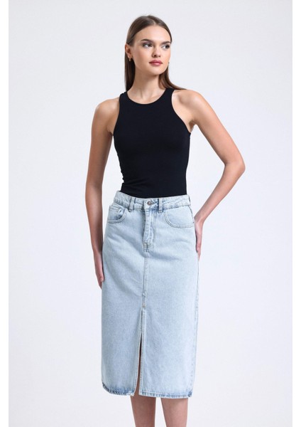 Kadın Yuvarlak Yakalı Temel Askılı Tişört Siyah