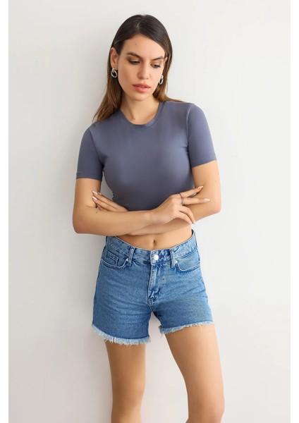 Kadın Bisiklet Yaka Temel Crop Top Grey