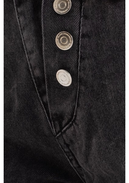 Kadın Düğme Detaylı Yüksek Bel Çift Katlı Jean Şort Gri