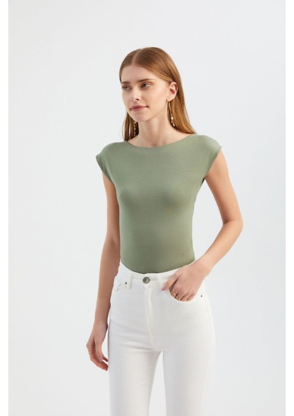 Kadın Arka Kesikli Yuvarlak Yaka Vücut Hugging Üst Yeşil