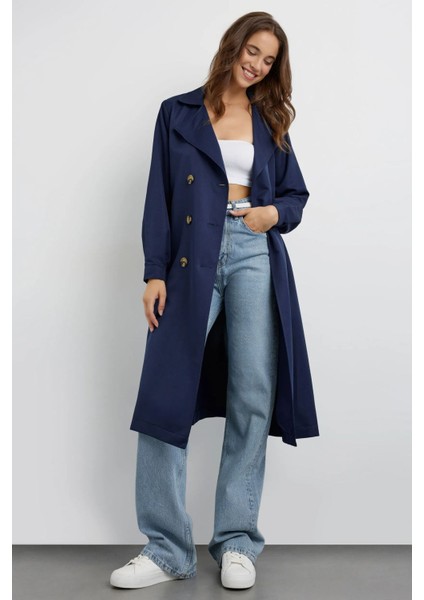 Kadın Kemerli Düğmeli Trençkot Lacivert