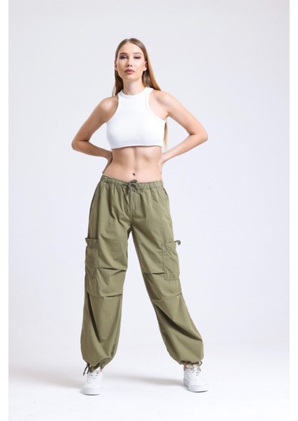 Kadın Açık Mavi Kot Orta Bel Lastikli Paraşüt Pantolon Haki Yeşil