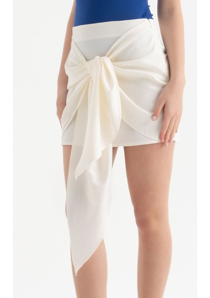 Kadın Saten Yüksek Bel Bağlamalı Mini Etek Tozlu Beyaz