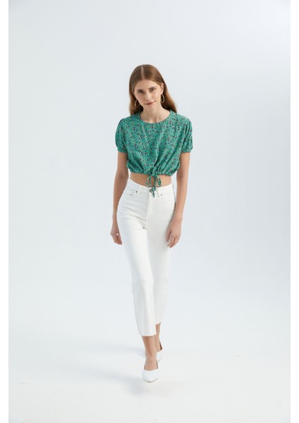 Kadın Çiçekli Yuvarlak Yakalı Bağcıklı Crop Top Yeşil