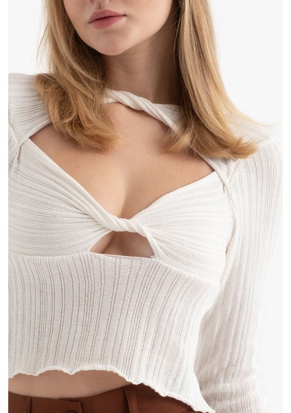 Kadın Tekne Yaka Ruched Göğüs Detaylı Kesikli Uzun Kol Bluz White