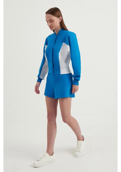 Kadın Renk Bloklu Yüksek Boyunlu Düğmeli Sweatshirt Blue