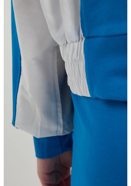 Kadın Renk Bloklu Yüksek Boyunlu Düğmeli Sweatshirt Blue