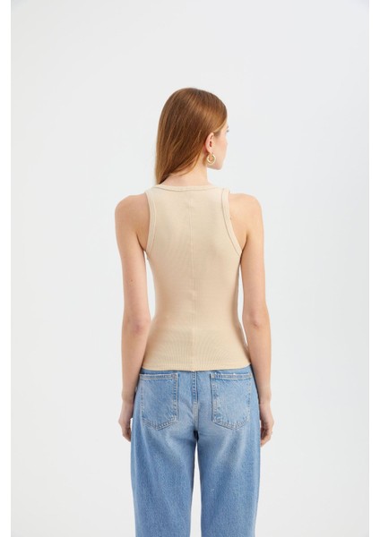 Kadın Düz Yuvarlak Yakalı Temel Kamu Üst Krem Doğal