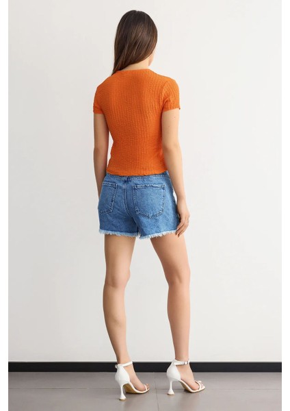 Kadın Dokuma Kumaşlı Yuvarlak Yaka Kısa Kollu Kırpılmış Üst Orange