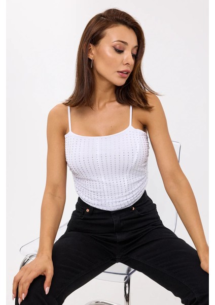 Kadın Sırt Detaylı Taş Süslemeli İnce Askılı Üst Beyaz