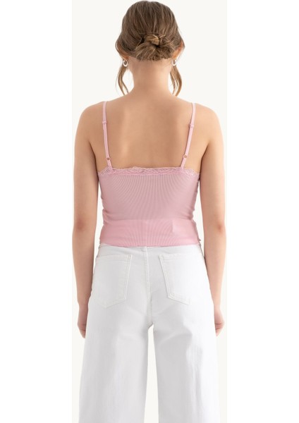 Kadın Dantel Detaylı V Yaka Kırpılmış Tank Top Pink
