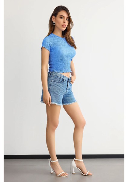 Kadın Dokuma Kumaşlı Yuvarlak Yaka Kısa Kollu Kırpılmış Üst Blue