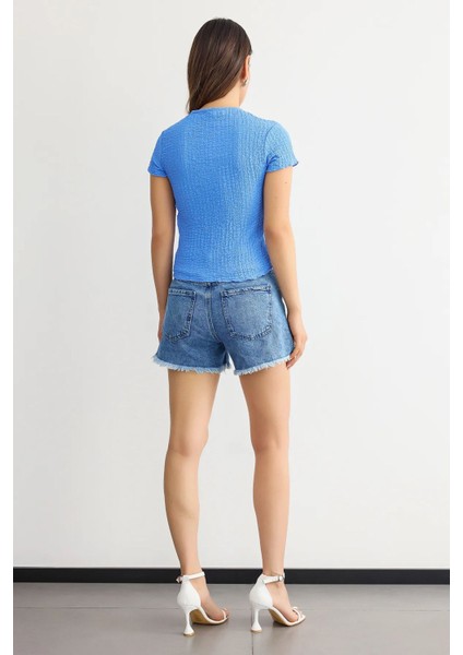 Kadın Dokuma Kumaşlı Yuvarlak Yaka Kısa Kollu Kırpılmış Üst Blue