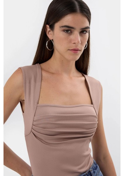 Kadın Drape Kare Yaka Bluz Brown