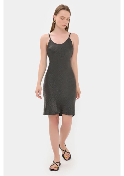 Kadın Satenden, Kolsuz, A-Line Mini Elbise Siyah