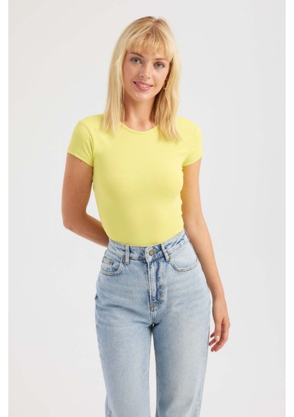 Kadın Yuvarlak Yaka Çapraz Arka Kısa Kollu Crop Top Yellow