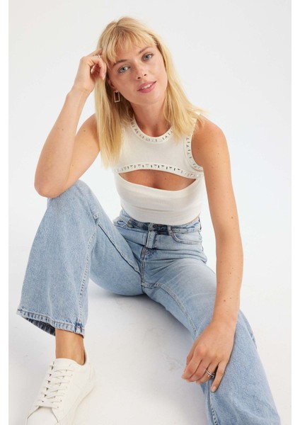 Kadın Sütyen Kesimiyle Süslü Pamuk Crop Top White