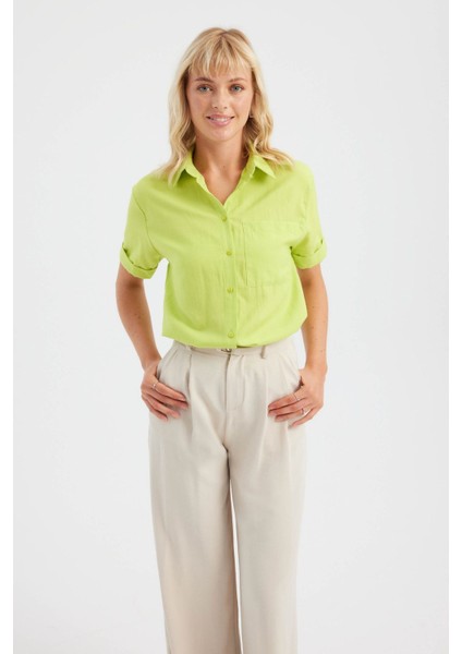 Kadın Düz Cepli Kısa Kollu Temel Gömlek Limon Yeşili