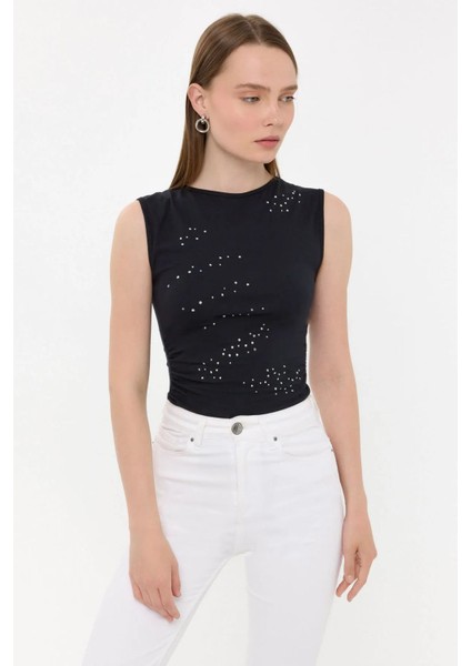 Kadın Kolsuz Pamuk Yuvarlak Yakalı Elmaslı Üst Black