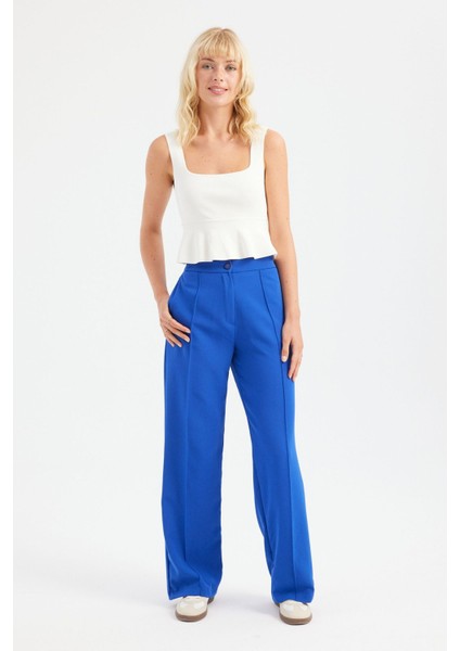 Kadın Kare Yaka Örme Volanlı Bluz White